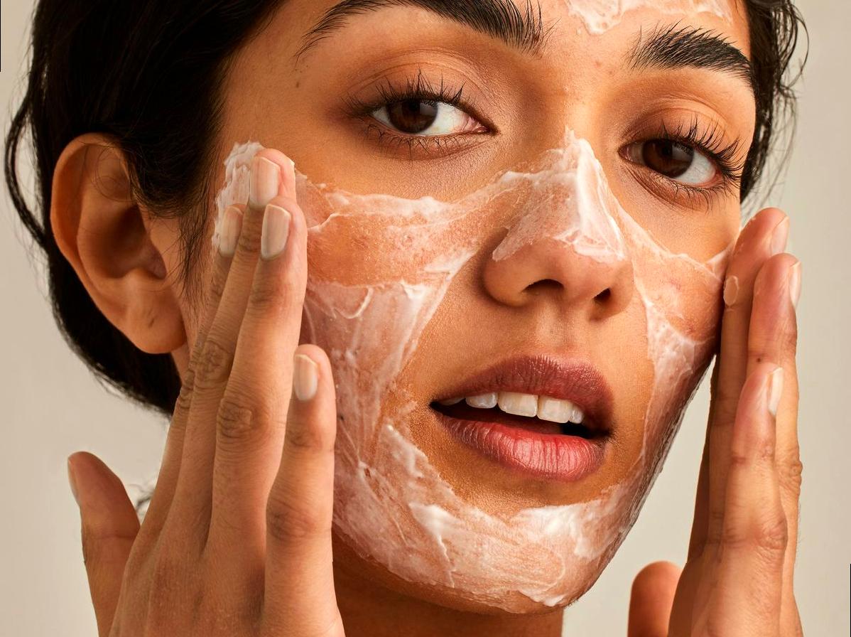 Tips for Choosing the Right Face Mask for Your Skin Type